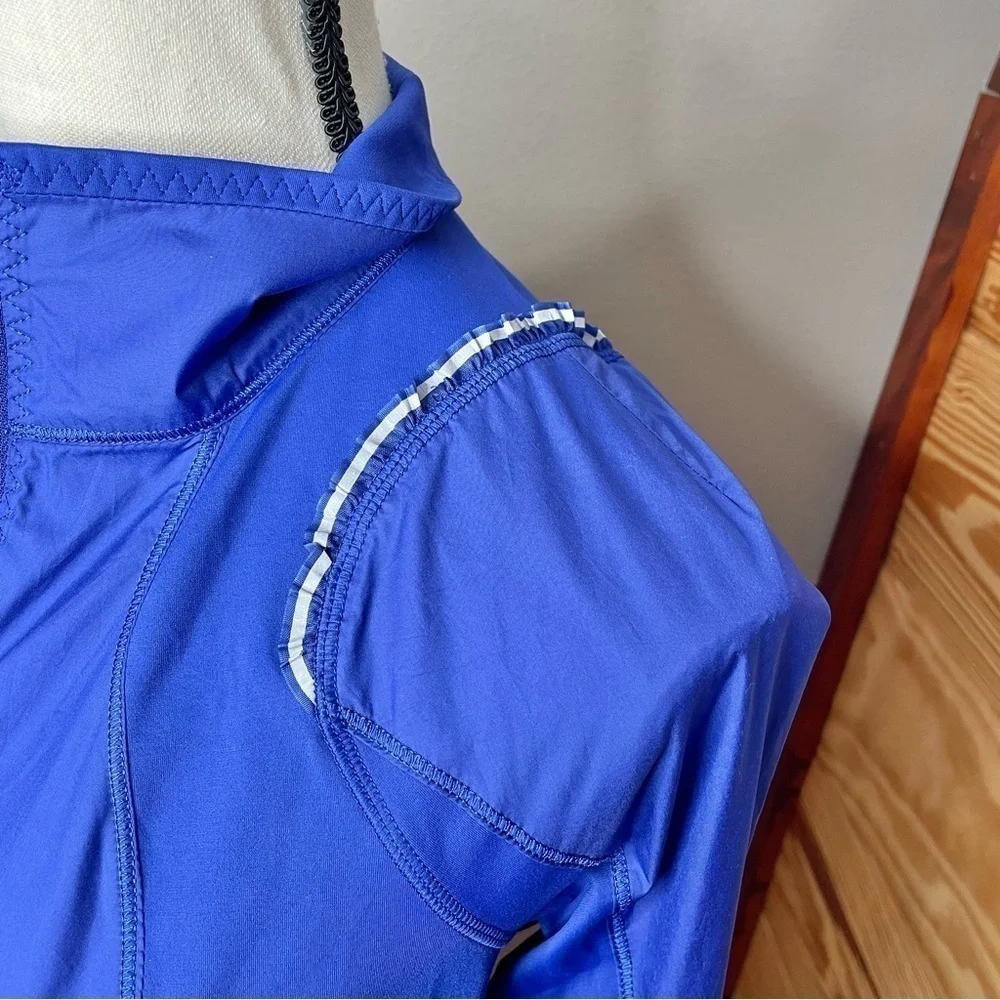 Lululemon Run Nothin' But Run Activewear Jacket in Pigment Blue 6 W4972S